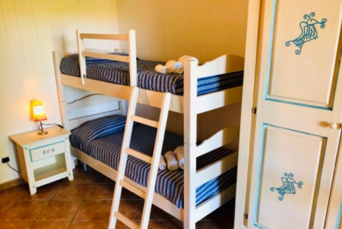 Aparthotel Le Corti Di Marinella à Marinella  Chambre photo